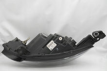 Laden Sie das Bild in den Galerie-Viewer, Frontscheinwerfer Peugeot 308 II 9677523080 030128720100 Links Headlight SCH1658523072cv