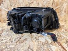 Laden Sie das Bild in den Galerie-Viewer, Frontscheinwerfer Volvo Xc90 31111845 89902046 Xenon Rechts oder Links