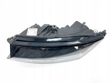 Laden Sie das Bild in den Galerie-Viewer, Frontscheinwerfer Skoda Fabia III 6V1941015D LED Links Scheinwerfer Headlight