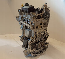 Laden Sie das Bild in den Galerie-Viewer, Motor Audi A3 DLAA 1.0 TFSI 110PS 81kW 7TKm 2021 Benzin Engine Unkomplett