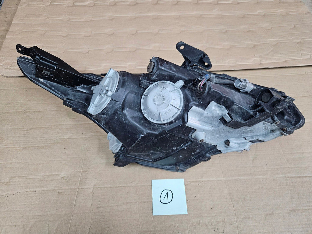 Frontscheinwerfer Toyota Avensis Links Scheinwerfer Headlight