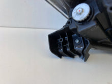 Load image into Gallery viewer, Frontscheinwerfer Renault Zoe 260602157R Links Scheinwerfer Headlight SCH2982515037aq