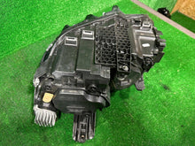 Laden Sie das Bild in den Galerie-Viewer, Frontscheinwerfer VW Passat B8 3G1941082P-M-CAR LED Rechts Headlight