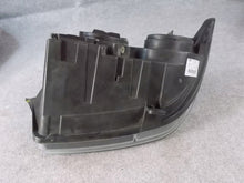 Load image into Gallery viewer, Frontscheinwerfer VW Crafter 2E1941005 1ER011592 Links Scheinwerfer Headlight SCH4715820561xl