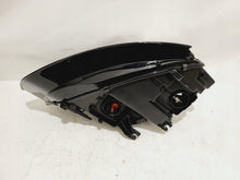 Laden Sie das Bild in den Galerie-Viewer, Frontscheinwerfer Audi A4 8K0941043C 8K0941044C Xenon Ein Satz Headlight