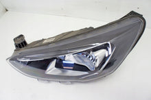 Laden Sie das Bild in den Galerie-Viewer, Frontscheinwerfer Ford Focus MX7B-13E015-CE Links Scheinwerfer Headlight SCH3100385548ae