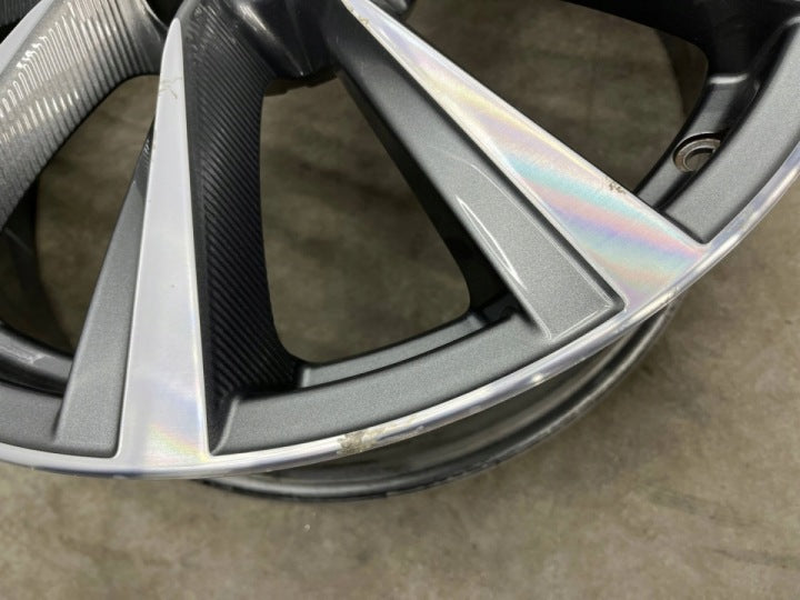 1x Alufelge 19 Zoll 7.0" 5x114.3 40ET Glanz 8201539754 Renault Koleos Kadjar FEL6933630730qq