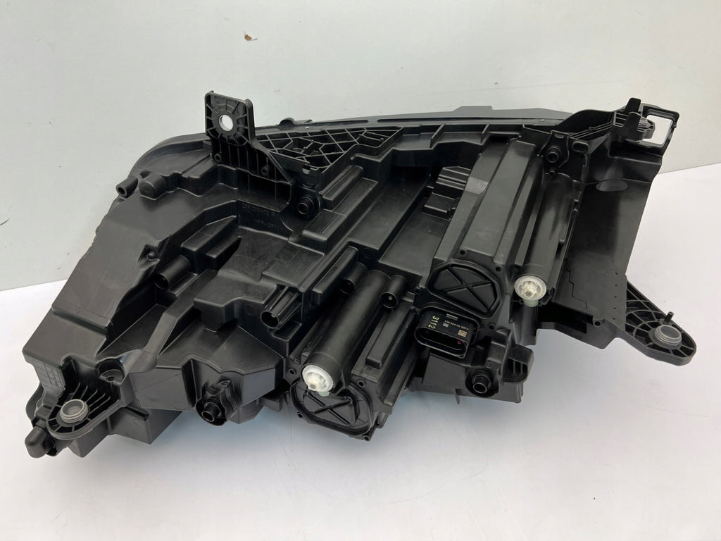 Frontscheinwerfer Skoda Enyaq 5LB941016 Rechts Scheinwerfer Headlight SCH1061857975ax
