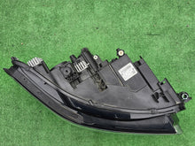 Laden Sie das Bild in den Galerie-Viewer, Frontscheinwerfer VW Tiguan 5NB941082G LED Rechts Scheinwerfer Headlight SCH8452501118uv