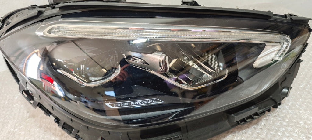 Frontscheinwerfer Mercedes-Benz W206 A2069068204 LED Rechts Headlight SCH1726912078qz