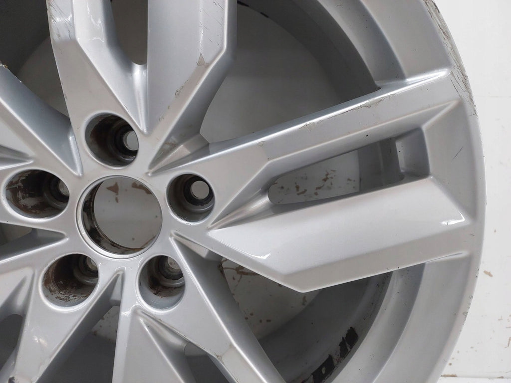 1x Alufelge 18 Zoll 80A601025B Audi Q5 Rim Wheel