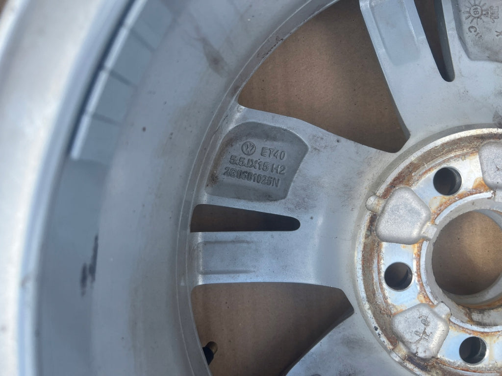 1x Alufelge 15 Zoll 5.5" 5x100 2G0601025AN VW Polo Rim Wheel FEL3707578816if