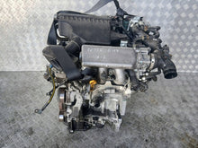 Laden Sie das Bild in den Galerie-Viewer, Motor Nissan Micra I Note E12 HR12DE 1.2 2014 Benzin Engine Komplett MOT6927811548ya
