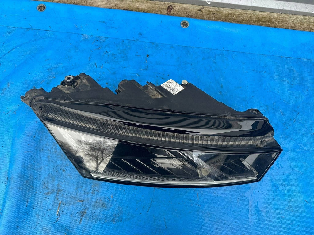 Frontscheinwerfer Skoda Octavia IV 5E4941016B Rechts Scheinwerfer Headlight SCH9493527335jy