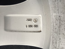 Load image into Gallery viewer, 1x Alufelge 17 Zoll 7.5&quot; 5x120 34ET 6850938 BMW E84 Rim Wheel