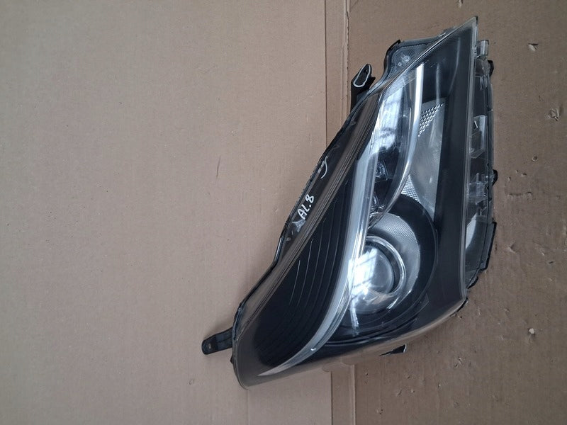 Frontscheinwerfer Toyota Yaris Rechts Scheinwerfer Headlight SCH6289802803mt