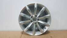 Load image into Gallery viewer, 1x Alufelge 17 Zoll 7.0" 5x112 40ET VW Passat B8 Rim Wheel FEL2769341190sm