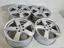 Laden Sie das Bild in den Galerie-Viewer, 4x Alufelge 17 Zoll 7.5" 5x112 28ET Glanz Silber Audi Rim Wheel FEL2218018472re