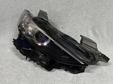 Laden Sie das Bild in den Galerie-Viewer, Frontscheinwerfer Mazda 3 BCJH-51030 FULL LED Rechts Scheinwerfer Headlight