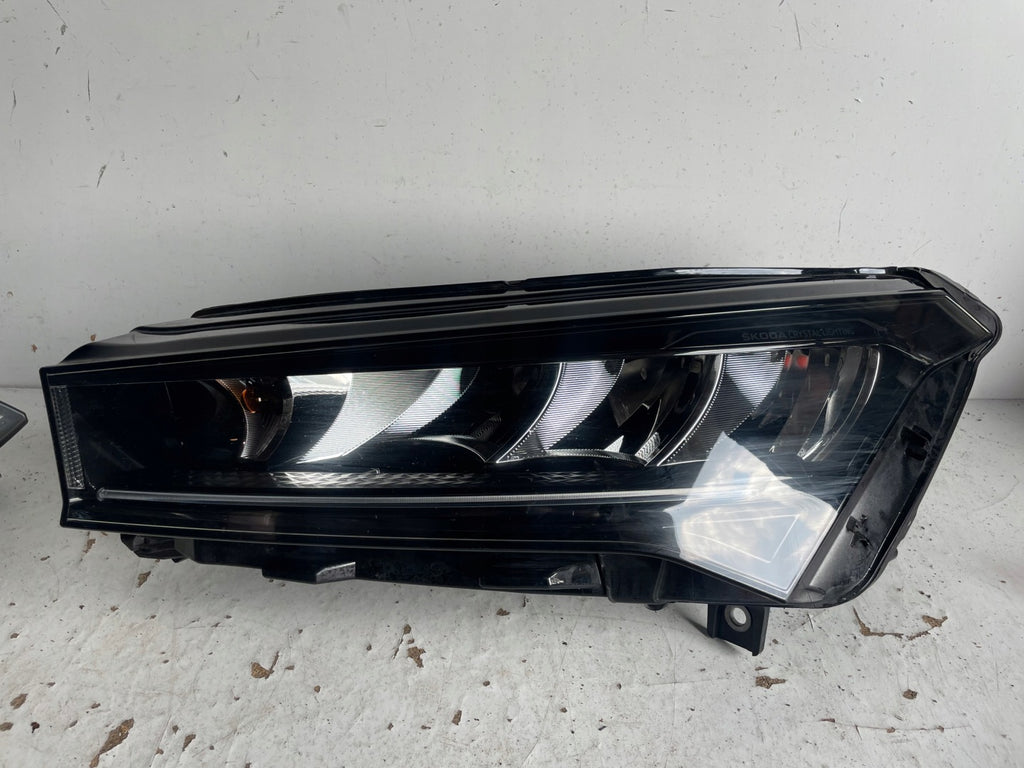 Frontscheinwerfer Skoda Enyaq Suv 5LB941017 LED Links Scheinwerfer Headlight SCH1091050780wx