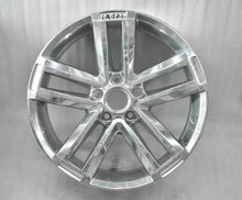 Load image into Gallery viewer, 1x Alufelge 19 Zoll 8.0" 5x120 43ET 2H0601025AD VW Amarok Rim Wheel FEL4190253922tz
