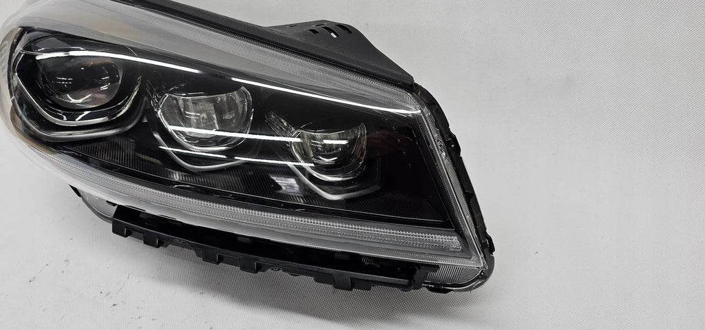 Frontscheinwerfer Kia Sorento III 92102-C5620 C5921-21220 Rechts Headlight