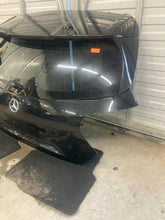 Load image into Gallery viewer, Heckklappe Mercedes-Benz W176 Rückseite kofferraumklappe Tailgate