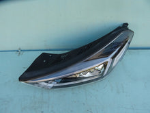 Laden Sie das Bild in den Galerie-Viewer, Frontscheinwerfer Hyundai Tucson 92101-D7600 LED Links Scheinwerfer Headlight