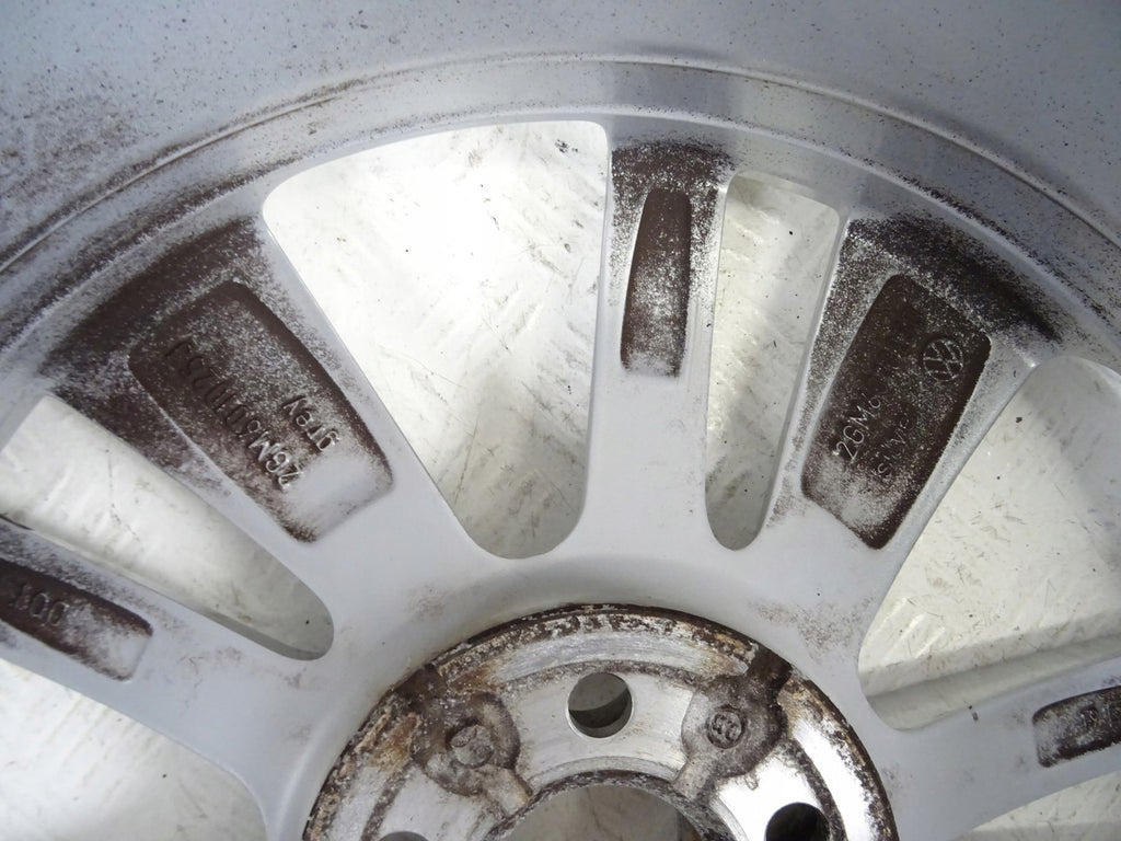 1x Alufelge 17 Zoll 6.5" 5x100 39ET 2GM601025D VW T-Cross Rim Wheel