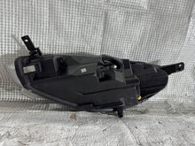 Laden Sie das Bild in den Galerie-Viewer, Frontscheinwerfer Ford Fiesta H1BB-13W029-AE Rechts Scheinwerfer Headlight SCH6242904363ck