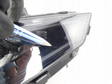 Load image into Gallery viewer, Frontscheinwerfer Seat Tarraco 5FB941006 Rechts Scheinwerfer Headlight