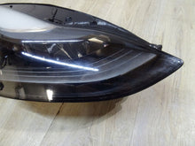 Laden Sie das Bild in den Galerie-Viewer, Frontscheinwerfer Tesla Model 3 1514953-00-D Full LED Links Headlight