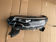 Laden Sie das Bild in den Galerie-Viewer, Frontscheinwerfer Renault Espace V 260601628R Links Scheinwerfer Headlight SCH1674735622ig