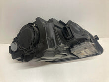 Laden Sie das Bild in den Galerie-Viewer, Frontscheinwerfer Audi A4 B7 8EO941003AM Xenon Links Scheinwerfer Headlight