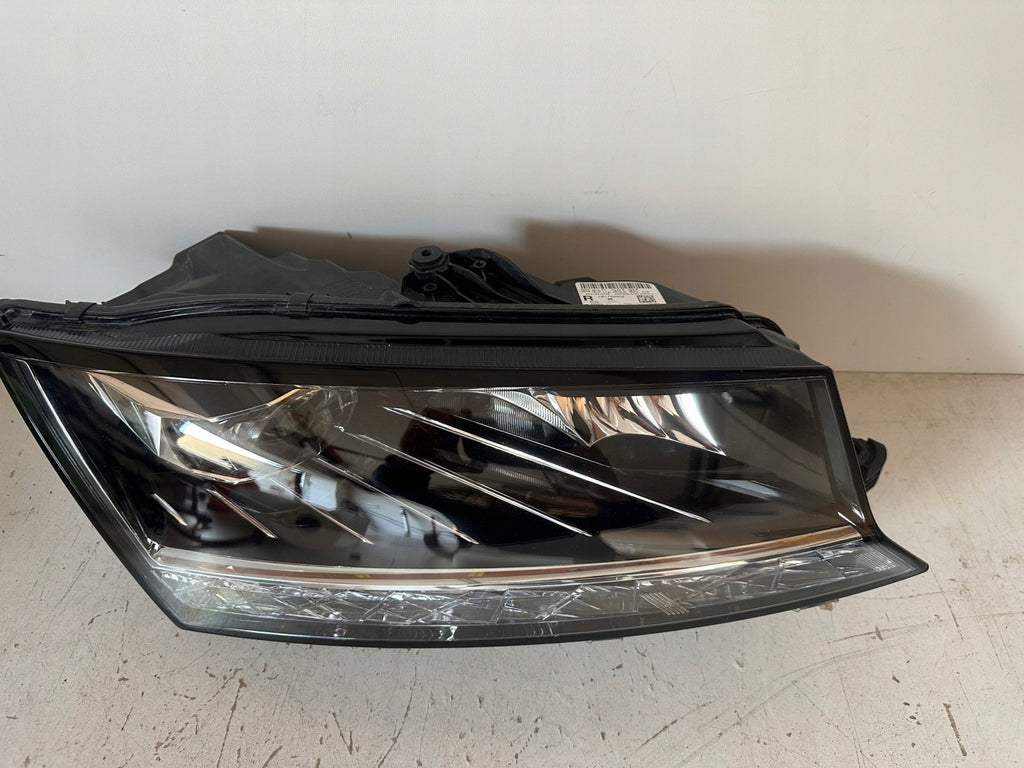 Frontscheinwerfer Skoda Fabia III 6V1941016F Rechts Scheinwerfer Headlight SCH4310945684oc