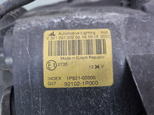 Laden Sie das Bild in den Galerie-Viewer, Frontscheinwerfer Kia Venga 92102-1P000 Rechts Scheinwerfer Headlight