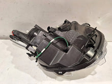 Laden Sie das Bild in den Galerie-Viewer, Frontscheinwerfer Citroën C1 II AVN11210 Links Scheinwerfer Headlight