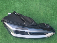 Laden Sie das Bild in den Galerie-Viewer, Frontscheinwerfer Audi A5 8W6941034D Rechts Scheinwerfer Headlight SCH6619827628op