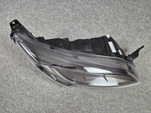 Laden Sie das Bild in den Galerie-Viewer, Frontscheinwerfer Citroën Jumper 00468574820 LED Rechts Scheinwerfer Headlight SCH9081908041xd