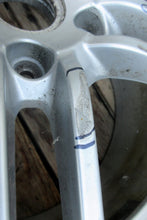 Laden Sie das Bild in den Galerie-Viewer, 1x Alufelge 19 Zoll 11.0&quot; 5x130 69ET 99136214602 Porsche Rim Wheel