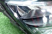 Laden Sie das Bild in den Galerie-Viewer, Frontscheinwerfer Skoda Scala 657941016 Rechts Scheinwerfer Headlight SCH6798068400ts