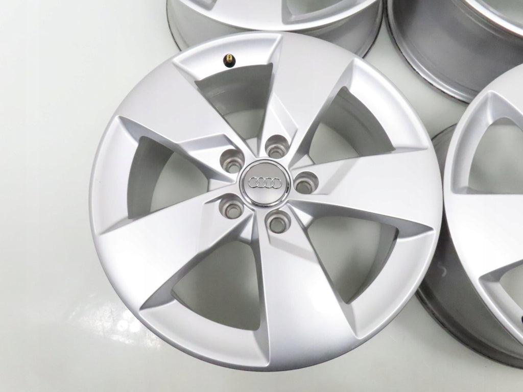 4x Alufelge 17 Zoll 7.0" 5x112 47ET Glanz Silber 8S0601025J Audi Tt Rim Wheel FEL7033333872yr