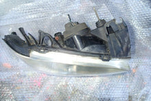 Load image into Gallery viewer, Frontscheinwerfer Mazda Tribute Ein Stück (Rechts oder Links) Headlight