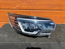 Laden Sie das Bild in den Galerie-Viewer, Frontscheinwerfer Renault Trafic 260102899R Full LED Rechts Headlight SCH7963221190gq