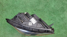 Laden Sie das Bild in den Galerie-Viewer, Frontscheinwerfer Mercedes-Benz Citan W420 A4209063900 Full LED Rechts Headlight SCH2970525399rs