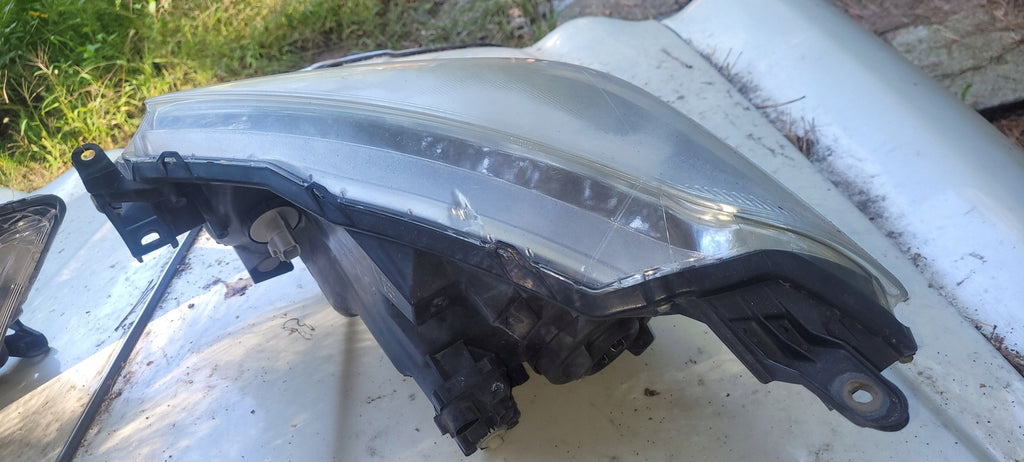 Frontscheinwerfer Toyota Yaris Ein Stück (Rechts oder Links) Headlight