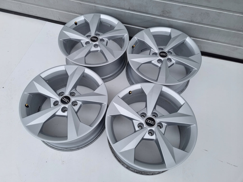 4x Alufelge 18 Zoll 8.0" 5x112 46ET Silber 8Y0601025J Audi B7 Octavia I Golf FEL5590780847uh