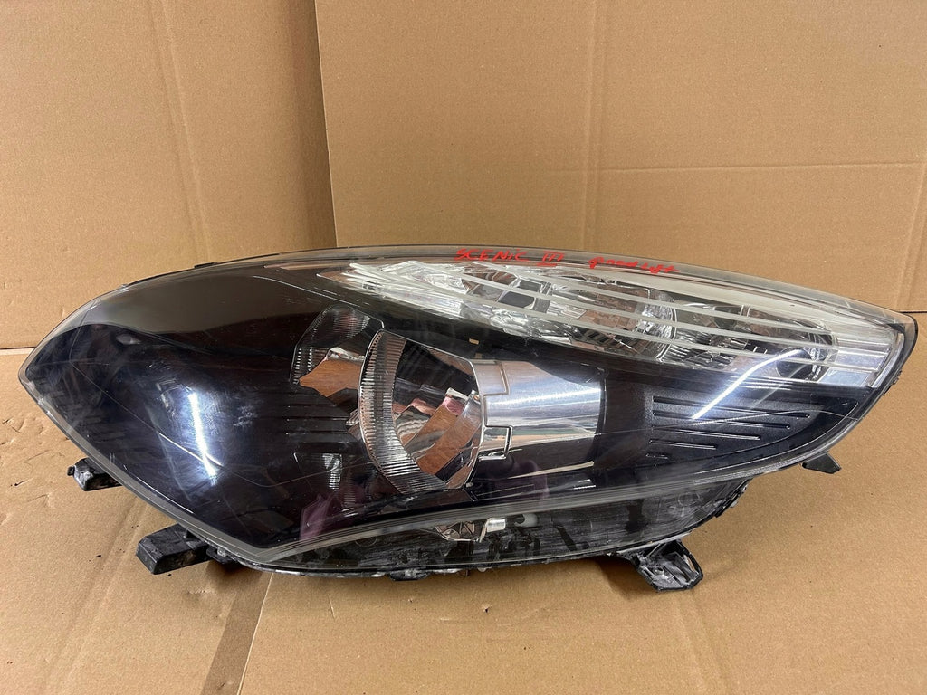 Frontscheinwerfer Renault Grand III Scenic 260600023R Links Headlight SCH5907590207ke