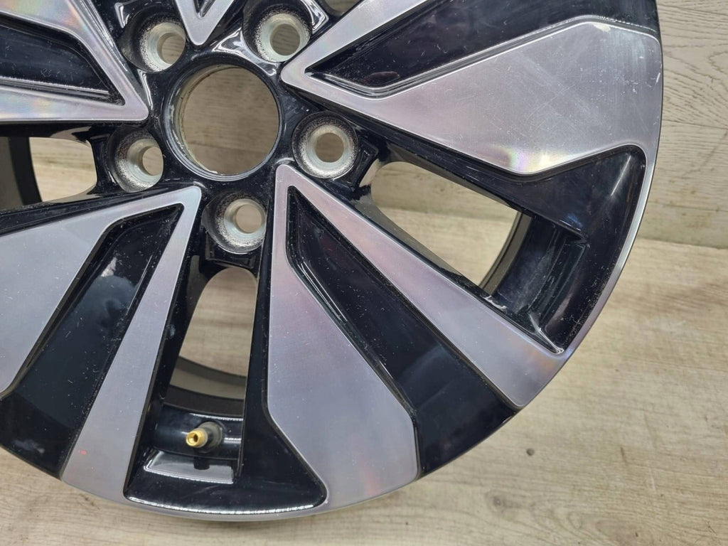1x Alufelge 15 Zoll 5x100 2G0601025BC VW Polo Rim Wheel FEL2337730705er