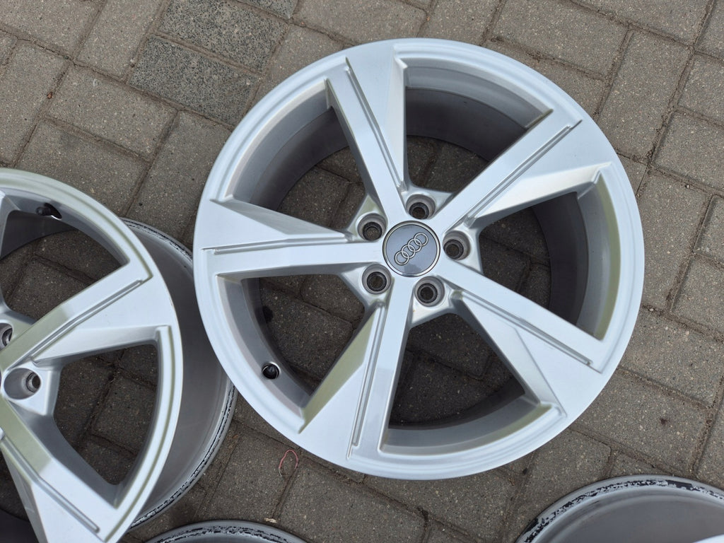 4x Alufelge 17 Zoll 7.5" 5x112 46ET Glanz Silber 82A601025 Audi A1 82 I FEL1691410340nr
